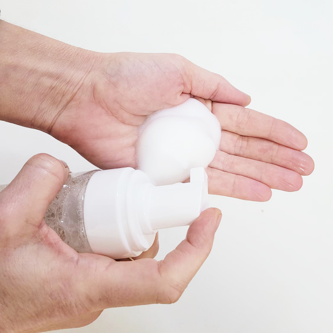 סבון קצף לעור שמן | חומצה סליצילית והיאלורונית