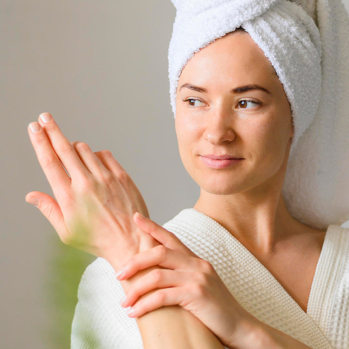 צמד שמנים | שמן טהור שקדים ושמן אתרי לבנדר