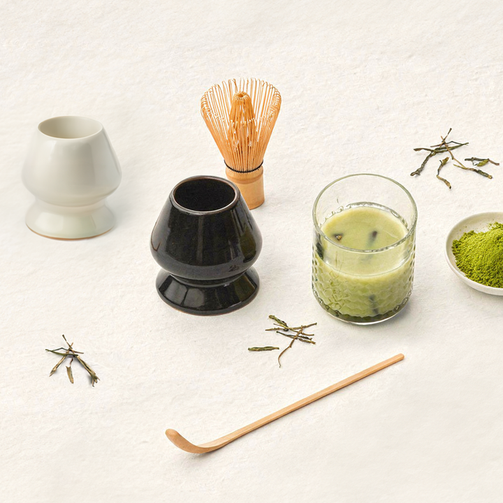 ערכה להכנת תה מאצ׳ה | וויסק, כפית ומעמד