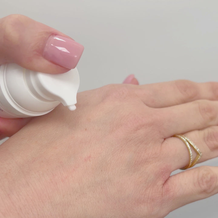 קרם פנים ליום אנטי אייג'ינג | מורינגה